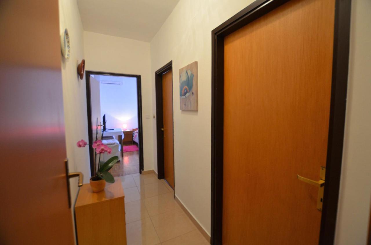 Rooms Tomc Fuškulin Eksteriør billede